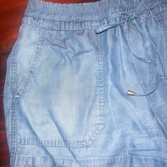 Splendid drawstring chambray shorts           Sz Small - Picture 2 of 6